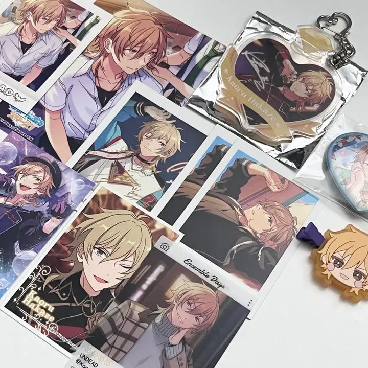 [BUNJANG] Ensemble Stars! Hakaze Kaoru Acrylic Keychain, Badge, Hair Clip, Gacha, Photoshot Set / 앙스타) 하카제 카오루 아크릴 키링, 뱃지, 헤어클립 가챠, 파샷츠 세트