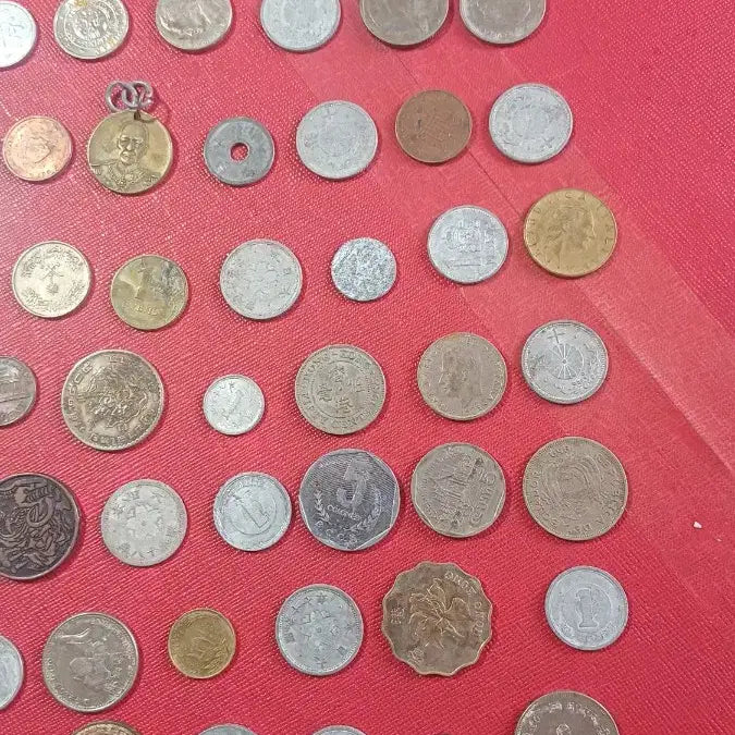 [BUNJANG] 126 Assorted World Coins Bundle / 다양한 나라 동전 126개 일괄 ~2