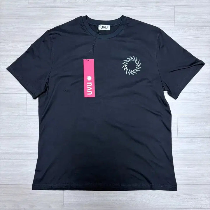 [BUNJANG] UVU Training Club Reflective T-Shirt / UVU 트레이닝 클럽 리플렉티브 티셔츠