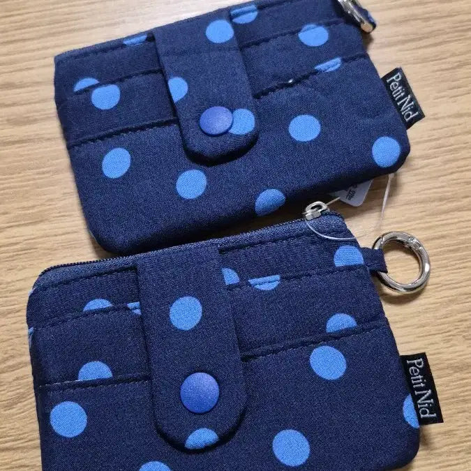 [SOLD OUT] 다이소 도트 멀티수납지갑