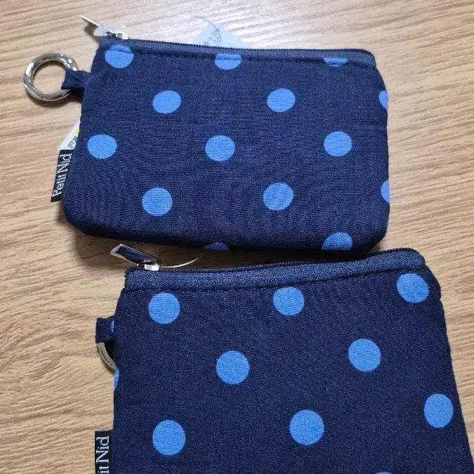 [SOLD OUT] 다이소 도트 멀티수납지갑