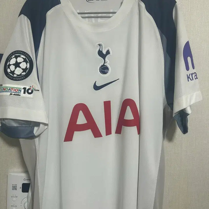 [BUNJANG] Tottenham Hotspur 2025-26 Home Gallagher Champions League Jersey XL / 25-26 토트넘 홈 유니폼 판매합니다