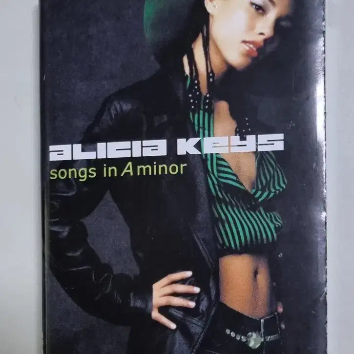 [BUNJANG] Alicia Keys Songs in A Minor Cassette Tape / 알리샤 키스 Songs in A minor 1집 (카세트테이프)