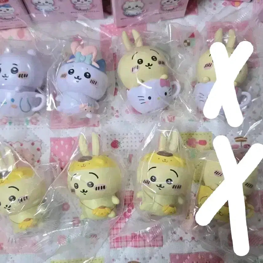 [BUNJANG] Sanrio Collaboration "Friends on the Cup" Figure Set / 산리오 먼작귀 콜라보 컵 위의 친구들 피규어