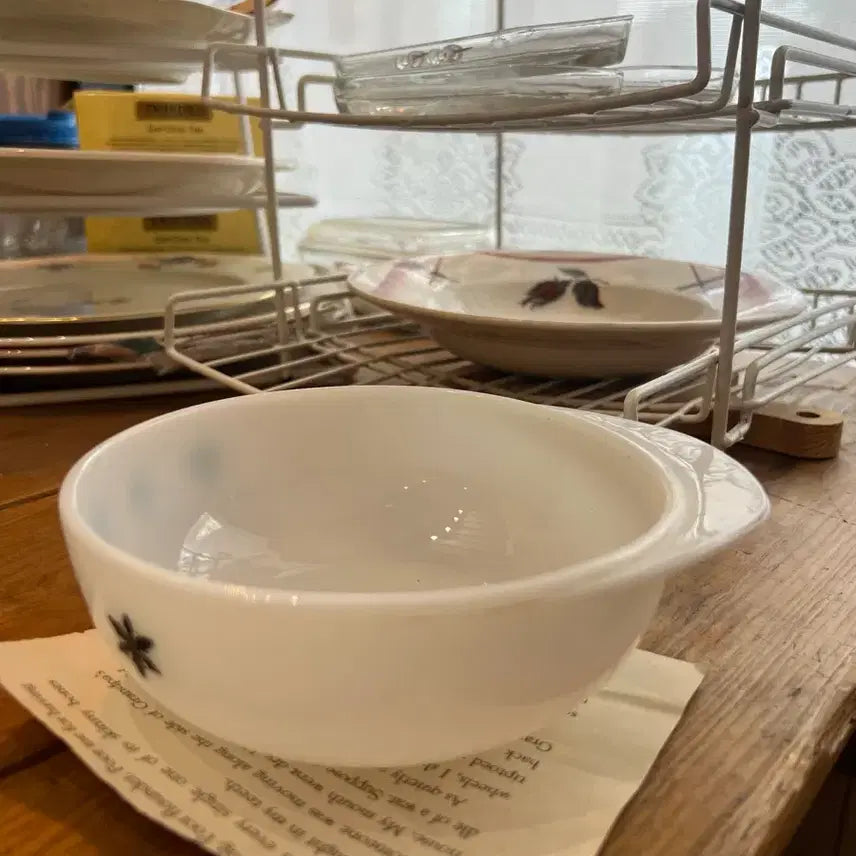 [BUNJANG] Vintage English Milk Glass Mini Mixing Bowl / 영국 빈티지 밀크글라스 시리얼볼(미니믹싱볼)