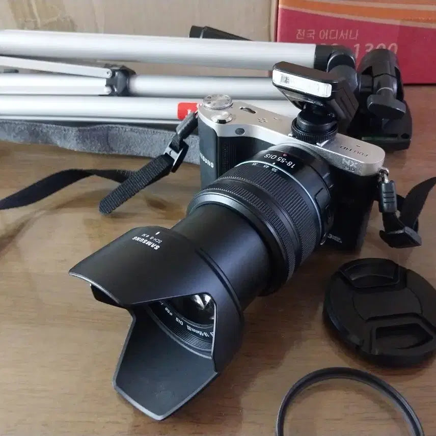 [SOLD OUT] 삼성 NX210 렌즈포함.미러리스 카메라