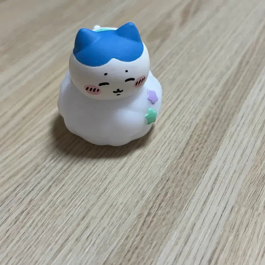 [SOLD OUT] 치이카와 구름 조명 가챠 먼작귀 무드등 라이트 하치와레