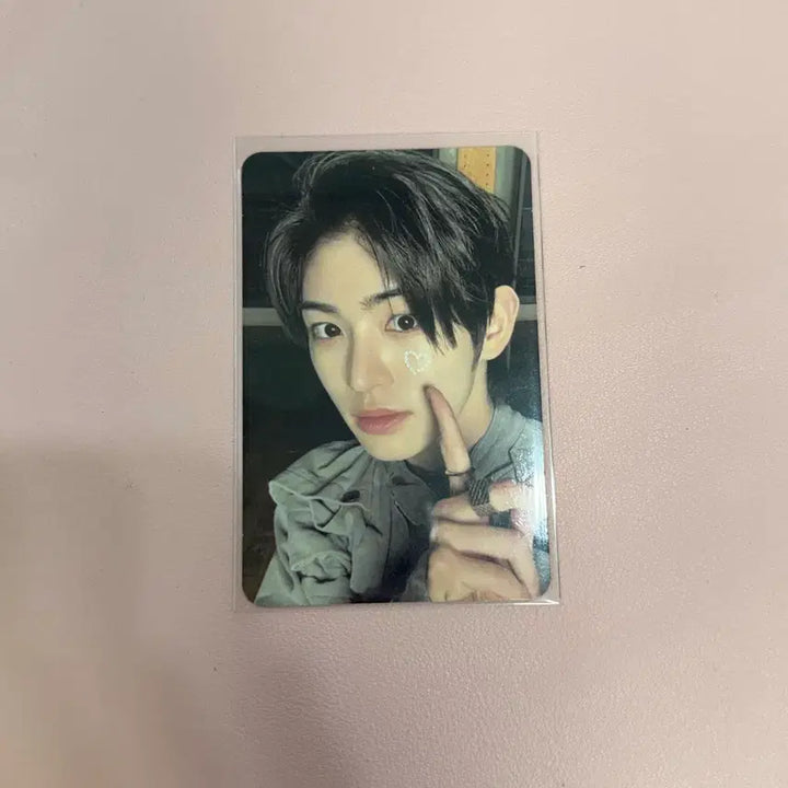 [BUNJANG] KICKFLIP Minje Lucky Draw Photocard / 킥플립 민제 낙낙 공방포카 양도