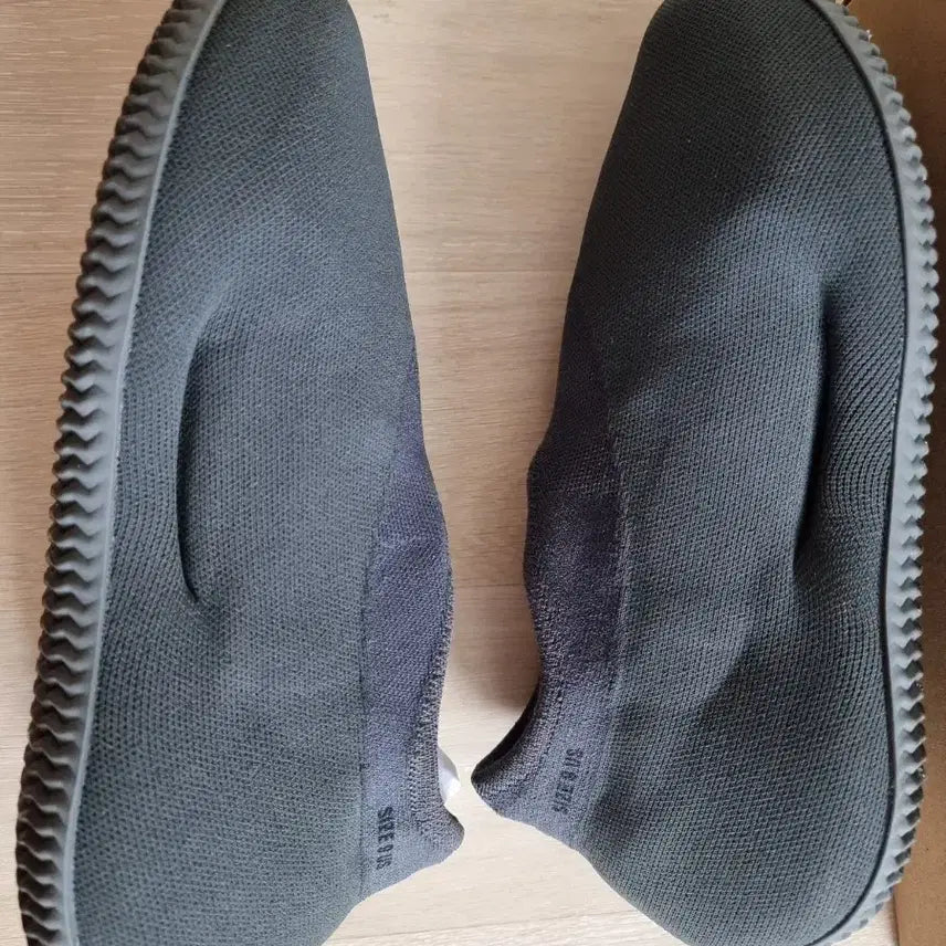 [BUNJANG] Adidas Yeezy Knit Runner Stone Onyx / 아디다스 이지 니트러너 스톤오닉스