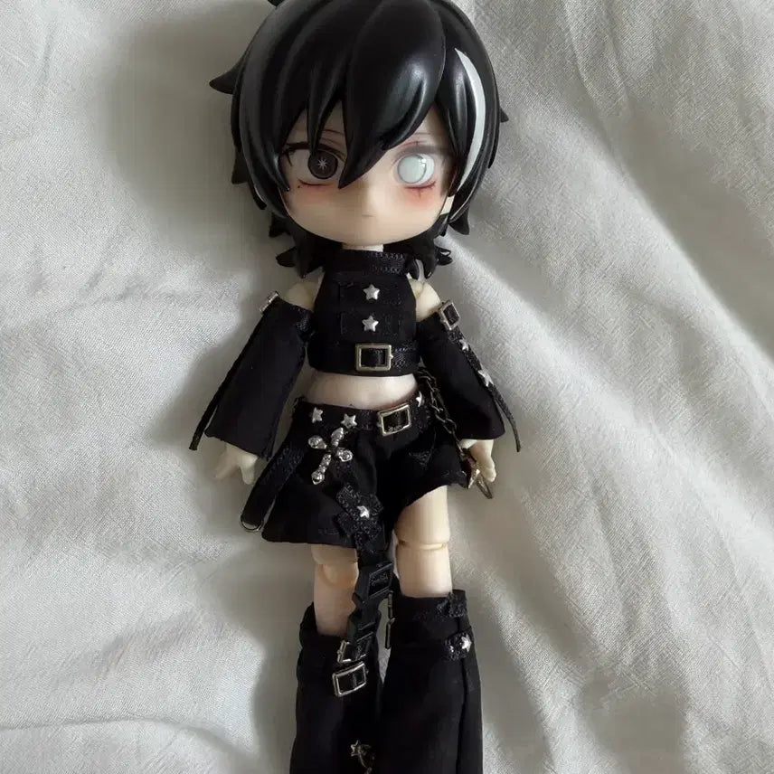 [BUNJANG] Custom Ball-Jointed Doll (BJD) Figure / 커스텀 오비츠 피규어 구관 bjd 판매합니다.