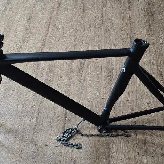 [SOLD OUT] 아벤톤 마타로 프레임셋 aventon mataro