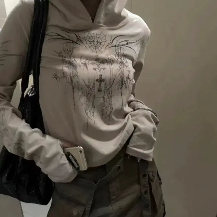 [BUNJANG] Ablie Tattoo Printing Semi-Crop Warmer Hoodie / 에이블리 타투 프린팅 세미 크롭 워머 후드티