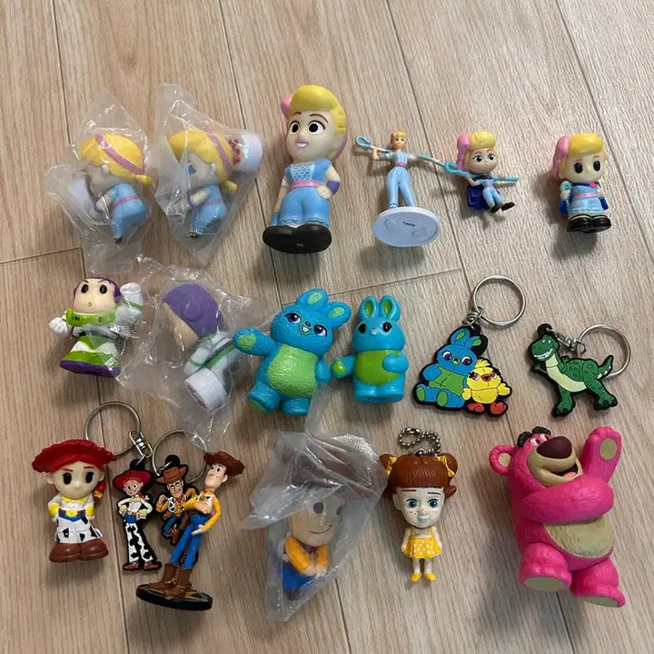 [BUNJANG] Toy Story Character Figure Bundle Set (Bo Peep, Woody, Buzz, Jessie, Ducky, etc.) / 토이스토리 일괄(보핍, 우디, 버즈, 제시, 더키 등)
