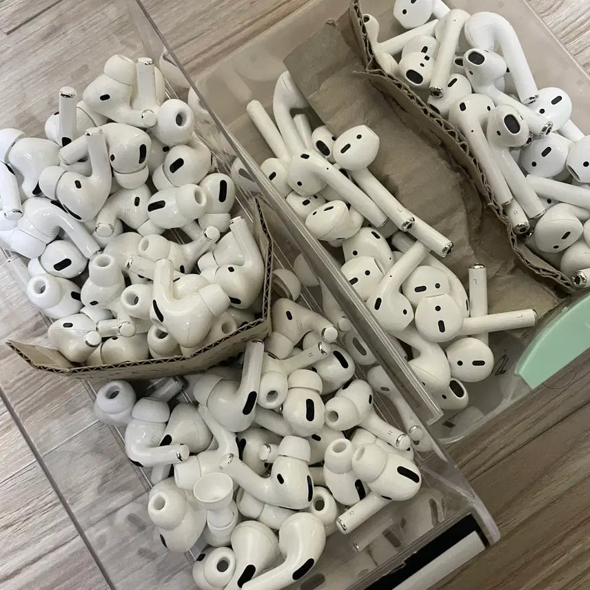 [SOLD OUT] [번장인증] 에어팟 낱개 1 2 3 4 프로 한쪽 낱개 왼쪽 오른쪽 본체