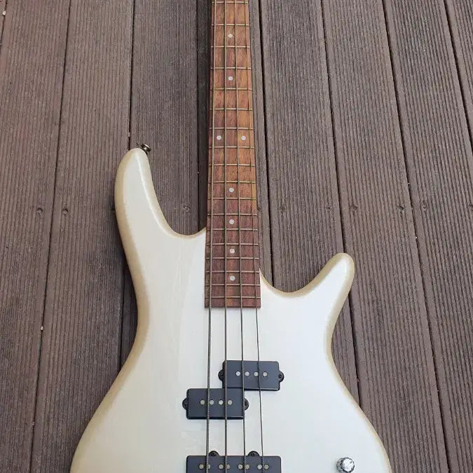 [BUNJANG] Ibanez GSR200 Bass Guitar / 아이바네즈 베이스기타 GSR200 연습용 상태양호 