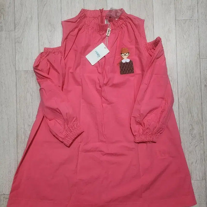 [BUNJANG] Fendi Kids Dress Size 10A / 특가.새상품.한글텍.정품) 10A 펜디 키즈 원피스 드레스