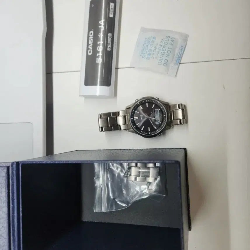 [BUNJANG] Casio Lineage Titanium Multi Band 6 Tough Solar Watch LCW-M100TSE-1AJF / 카시오 리니지 티타늄 멀티밴드6 터프솔라 택포