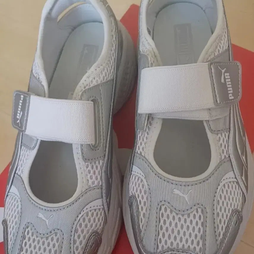 [BUNJANG] Puma Memoria Sandal Sneakers Silver (240) / 푸마 메모리아 샌들 운동화실버(240)