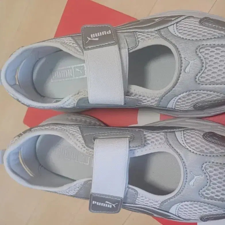 [BUNJANG] Puma Memoria Sandal Sneakers Silver (240) / 푸마 메모리아 샌들 운동화실버(240)