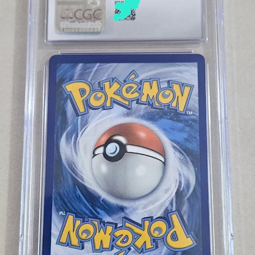 [BUNJANG] Pokemon TCG North American Birthday Pikachu CGC 10 / 포켓몬카드 북미판 생일 피카츄 cgc10