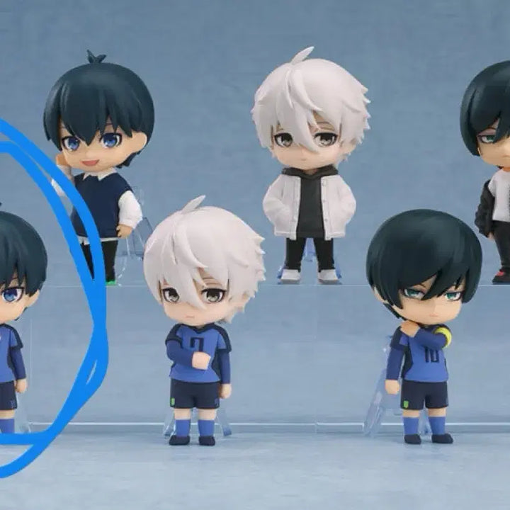 [BUNJANG] Blue Lock Yoichi Isagi Nendoroid (Sealed) / (미개봉)블루록 이사기 경기복 넨도로이드 서프라이즈