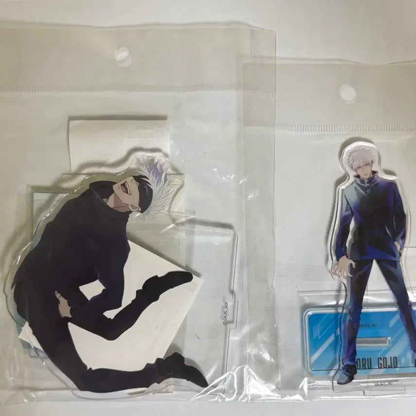 [BUNJANG] Jujutsu Kaisen Satoru Gojo Acrylic Set (2 pieces) - Sealed / (미개봉)주술회전 고죠 사토루 아크릴 일괄(2개)