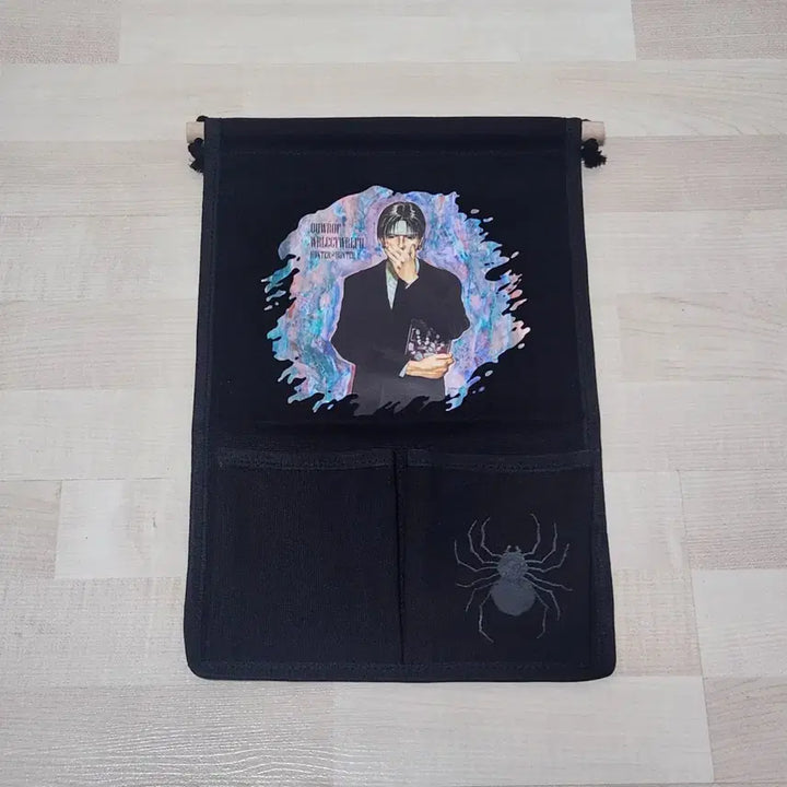 [BUNJANG] Hunter x Hunter Chrollo Lucilfer Wall Scroll / 헌터x헌터 토가시전 클로로 족자봉 헌헌 헌터헌터 환영여단 히소카 크라피카
