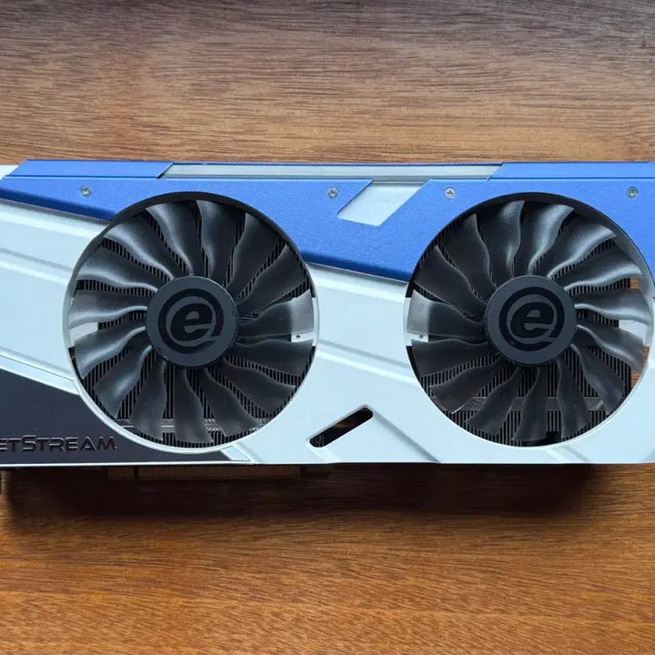 [SOLD OUT] 이엠텍 GTX 1080 Ti 슈젯 Super JETSTREAM 그래픽카드