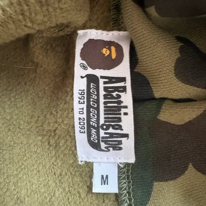 [SOLD OUT] 베이프 샤크 후드집업