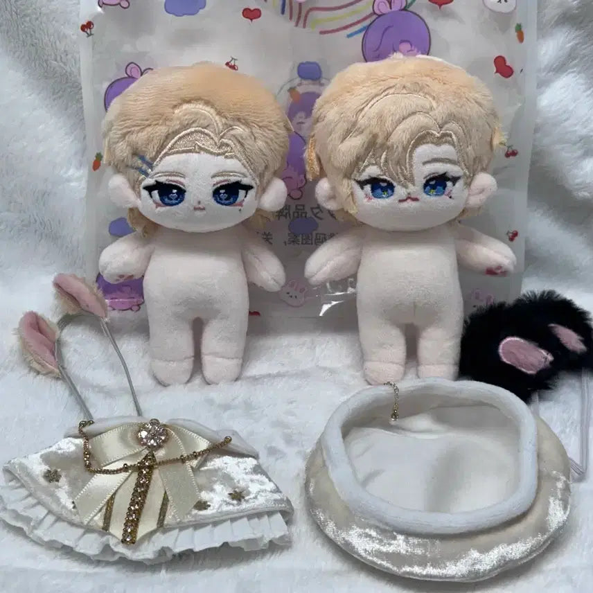 [BUNJANG] PLAVE Noah K-Pop Doll Bundle Set with Ninimal Cape / 플레이브 속성 반짝노아 챱노아 니니멀 케이프 일괄