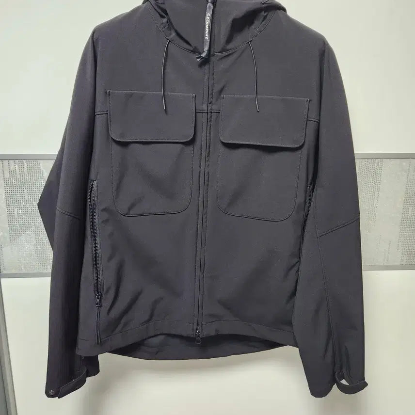 [SOLD OUT] (새상품)CP컴퍼니 자켓 쉘R 고글 후드  씨피컴퍼니 소프트쉘 패딩.점퍼