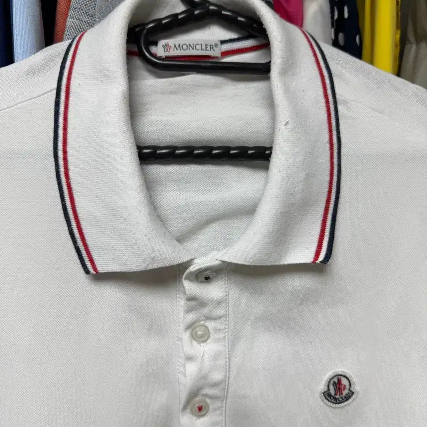[BUNJANG] Moncler White Short Sleeve Polo T-Shirt / 몽클레어 반팔 카라티 흰색