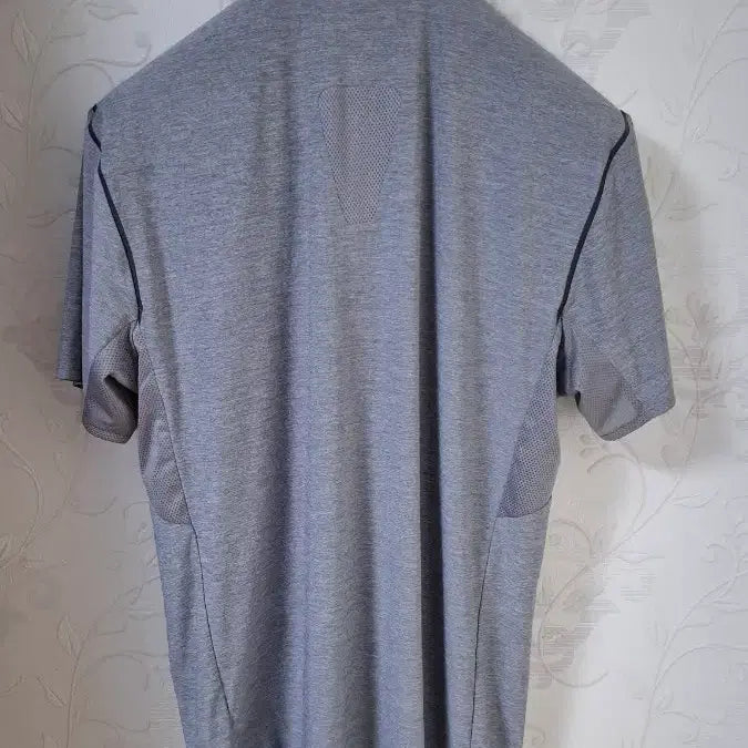 [SOLD OUT] (새상품) 노스페이스 냉감 반팔 티셔츠 100 기능성 반팔티