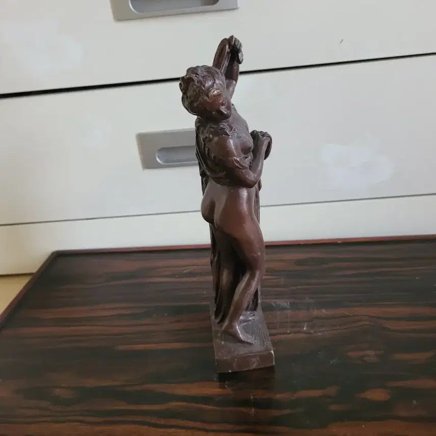 [BUNJANG] Vintage Copper Woman Sculpture / 적동 여인 조각상