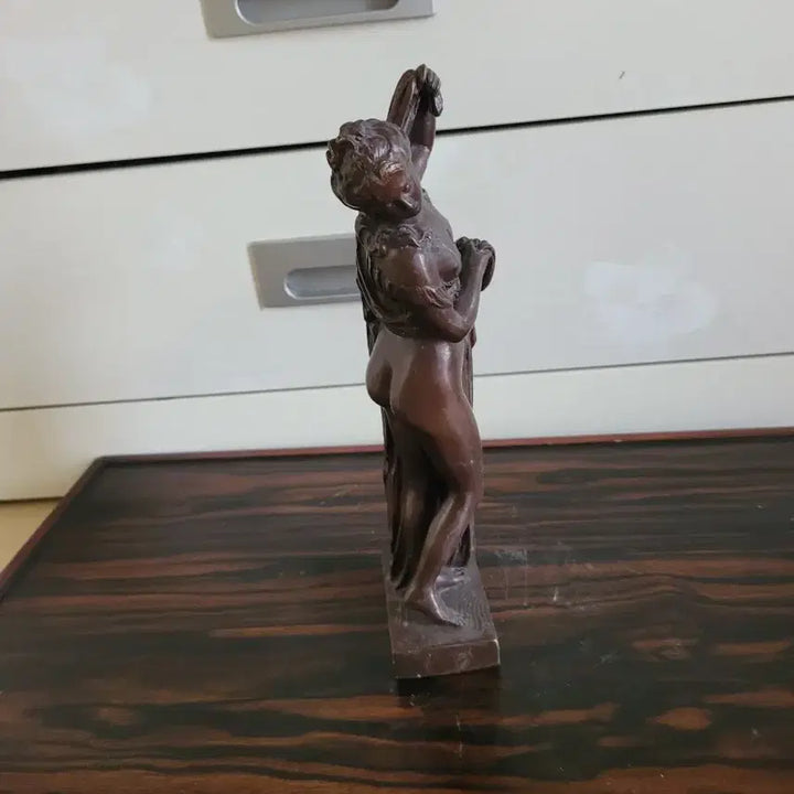 [BUNJANG] Vintage Copper Woman Sculpture / 적동 여인 조각상