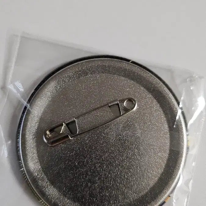 [BUNJANG] Hunter x Hunter Kurapika Can Badge / 헌터헌터 크라피카 캔뱃지