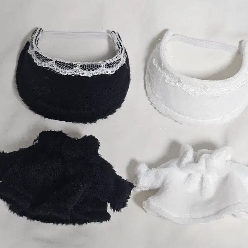[BUNJANG] Doll Lab 5cm Doll Outfit Set (2 Outfits) - Black &amp; White / [2벌 일괄] 5cm 인형옷 인형연구소 원피스 + 보넷 블랙 화이트