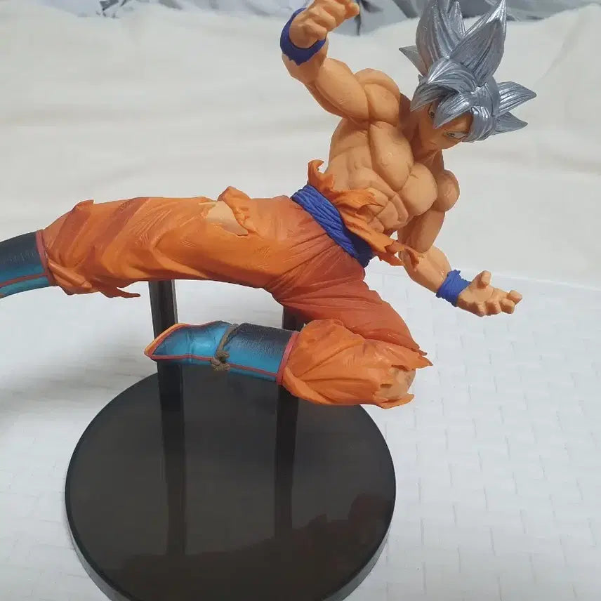 [BUNJANG] Dragon Ball FES Son Goku Figure / 드래곤볼 FES 손오공 피규어
