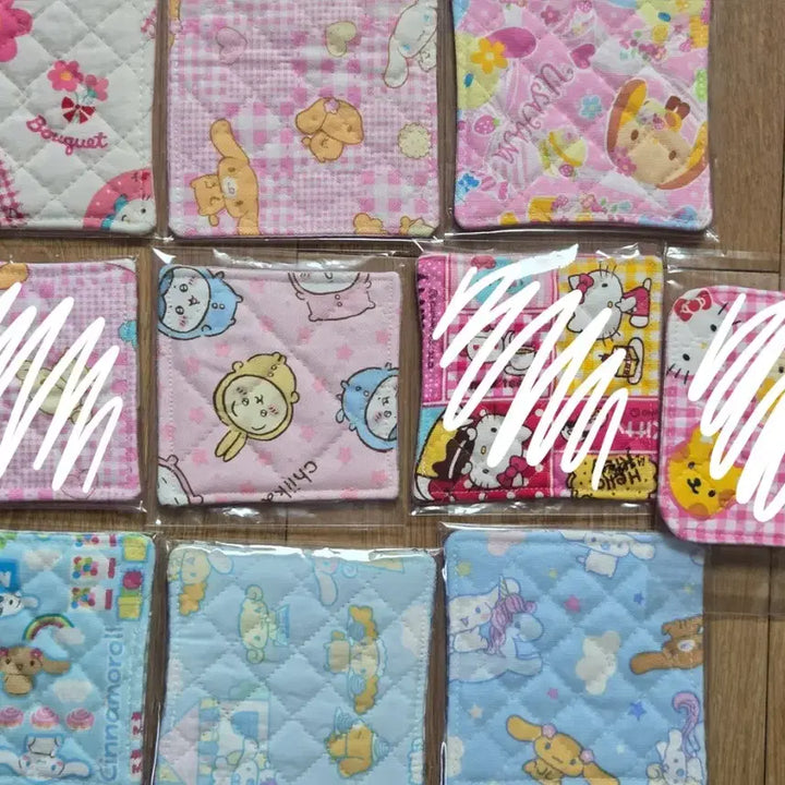 [BUNJANG] Sanrio Vintage Fabric Coasters (Set of 3+) / 산리오 고전원단 티코스터 판매합니다