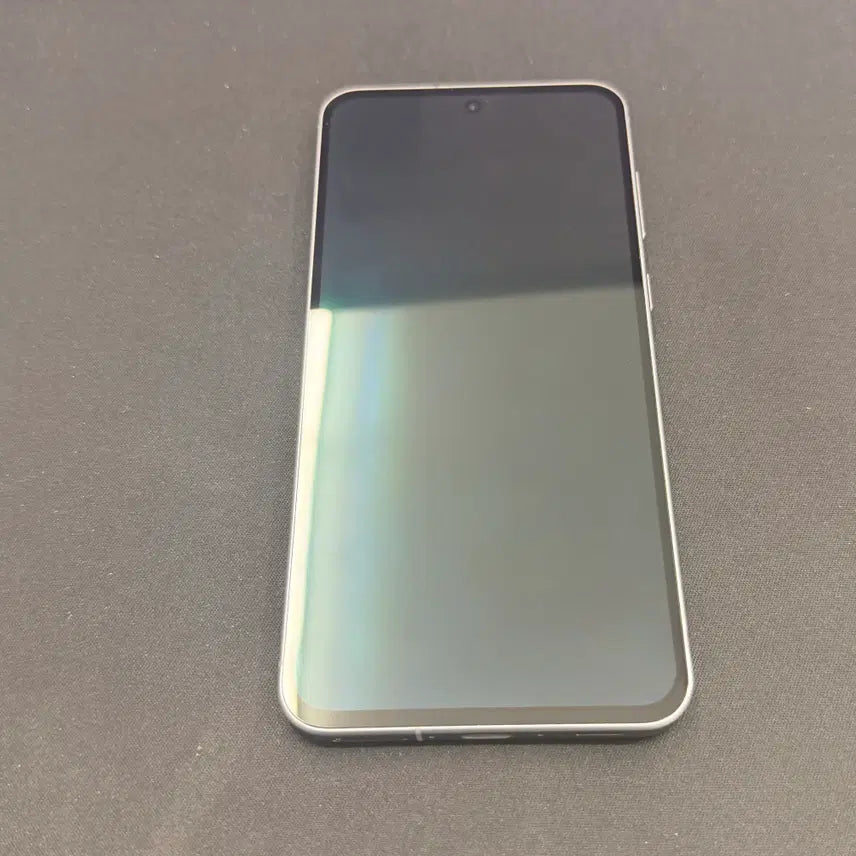 [BUNJANG] Quantum 6 128GB Black Case &amp; Film Bundle / 퀀텀6 128GB 블랙컬러 [ SS등급 ] 케이스 및 필름구성