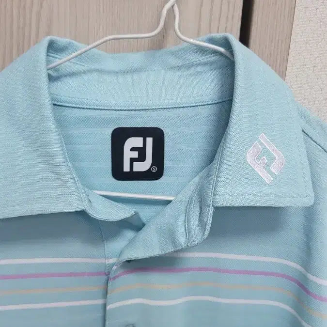 [BUNJANG] Footjoy Golf Wear Striped Polo Shirt - Size S / 풋조이 골프웨어 하늘색 스트라이프 카라티 S