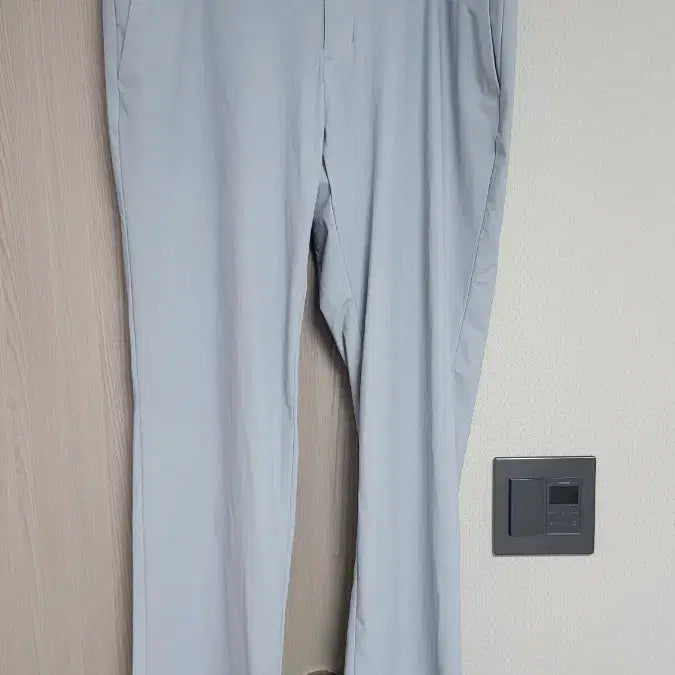 [BUNJANG] FILA Golf Pants Size 92 Light Blue / FILA 골프 바지 92 사이즈 연하늘색