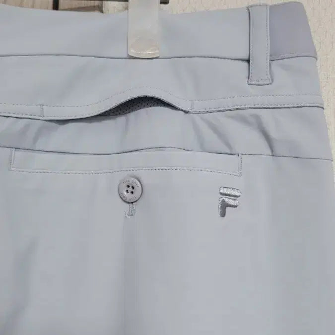 [BUNJANG] FILA Golf Pants Size 92 Light Blue / FILA 골프 바지 92 사이즈 연하늘색