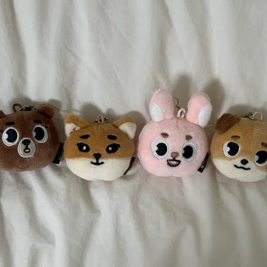 [BUNJANG] DAY6 DEnimals Face Keyring Bundle Set / 데이식스 데니멀즈 페이스키링(일괄양도)