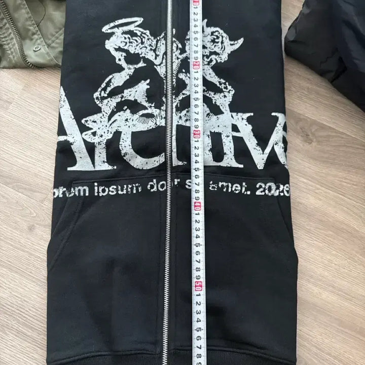 [BUNJANG] WOODZ Archive One Hoodie Zip-up / 우즈 아카이브원 후드집업