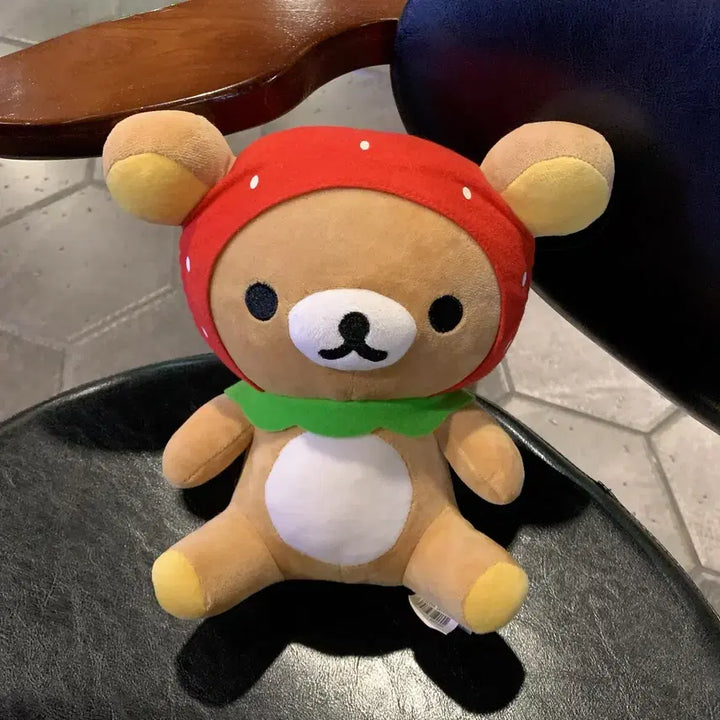 [SOLD OUT] 리락쿠마 딸기 모자 고전 인형