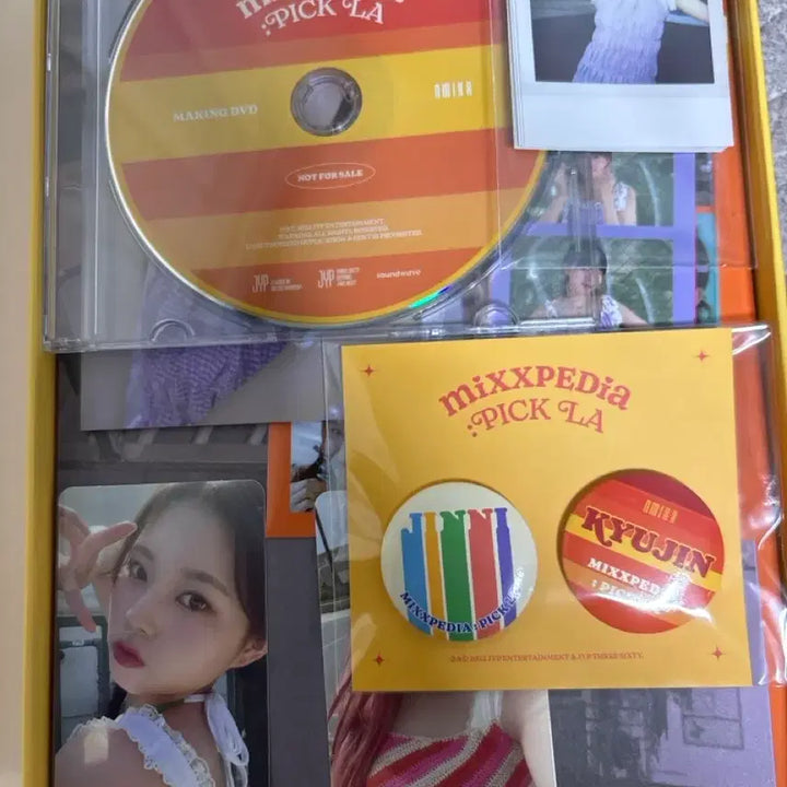 [BUNJANG] NMIXX LA Photobook / 엔믹스 LA 포토북 팝니다
