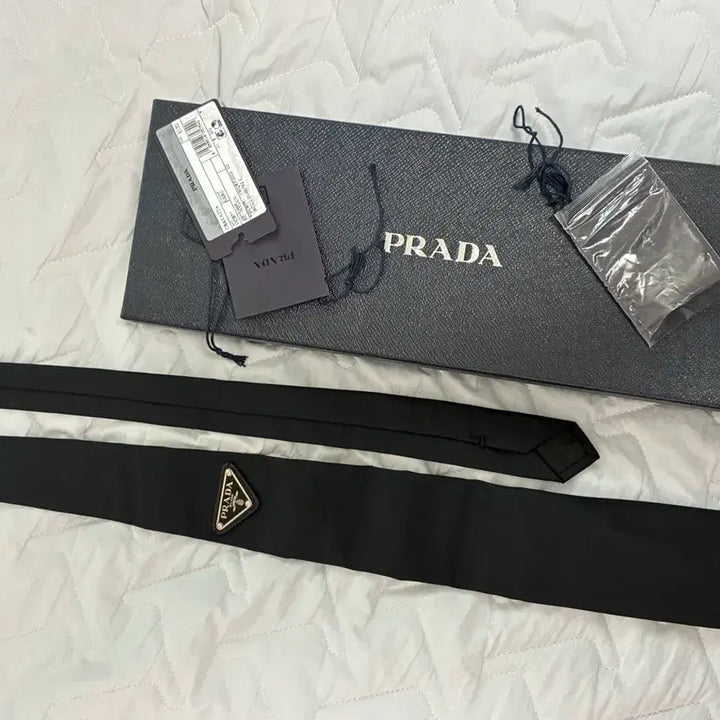 [BUNJANG] Prada Re-Nylon Neck Tie / 프라다 리나일론 넥타이