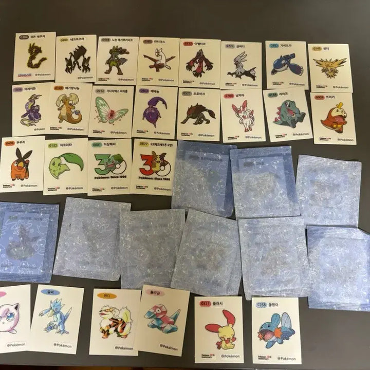 [BUNJANG] Pokemon 30th Anniversary Sticker Collection / 포켓몬 30주년 띠부씰