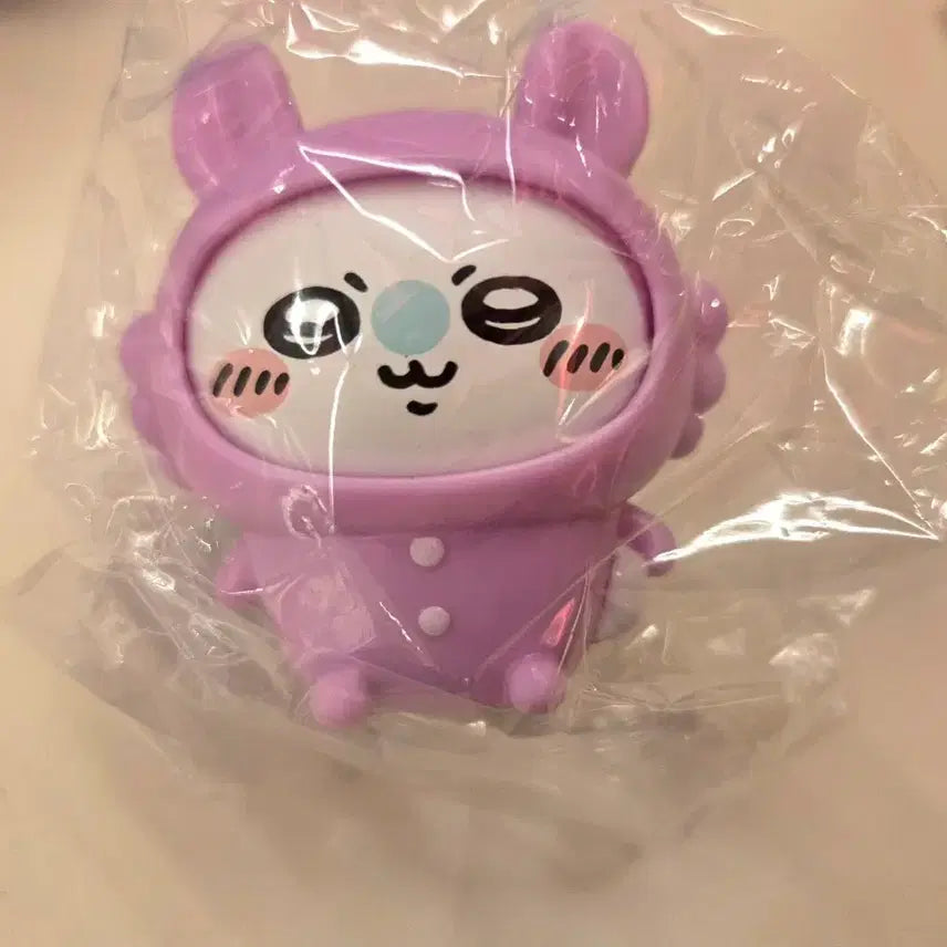 [BUNJANG] Chiikawa Momonga Face Change Figure / 치이카와 모몽가 페이스 체인지 피규어 판매합니다